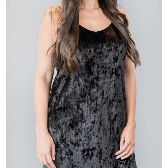 Boutique Black Velvet Spaghetti Strap Slip Dress - Picture 2 of 12